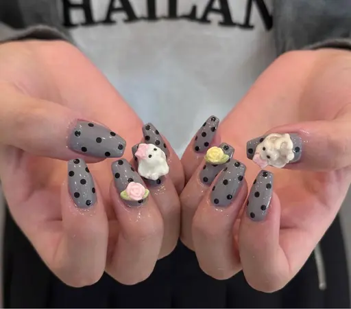 個性派👽❤ y2k、グランジ、ニュアンス ネイル 🍓