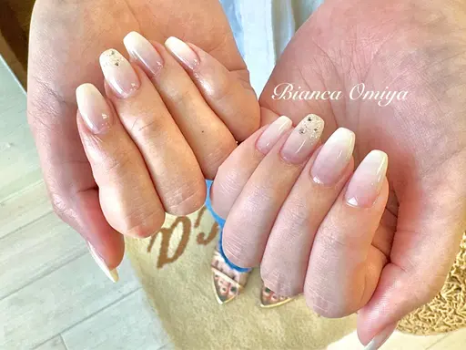 【初回オフ有り】大人綺麗め💎ハンドワンポイントアートコース