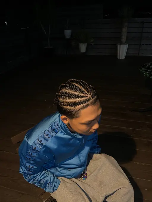 8.9.10日空き🈳🙆‍♀️⭕️コーンロウ6本まで🌿⛓️⚡️【デザイン、エクステ無し❌】