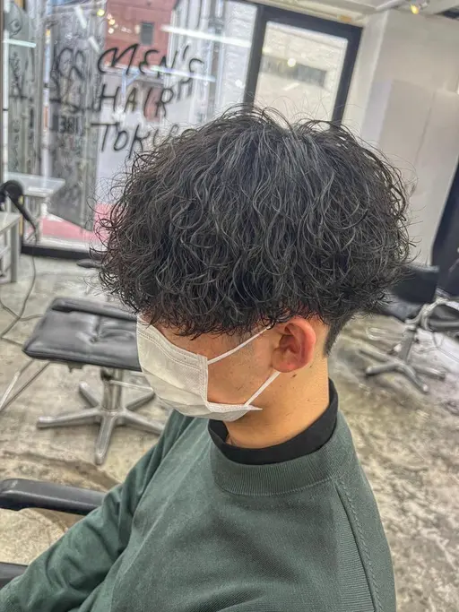 🔥『1月限定』8900円🔥メンズカット＋ツイストスパイラルパーマ