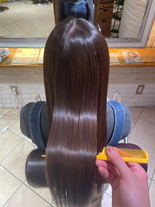 【🉐モデル限定価格】サラサラ縮毛矯正（リタッチ～全体）💫