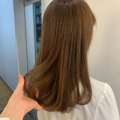 【イメチェン応援📣】カット+トリートメント ⚠ミディアム、ロングにされる方限定⚠