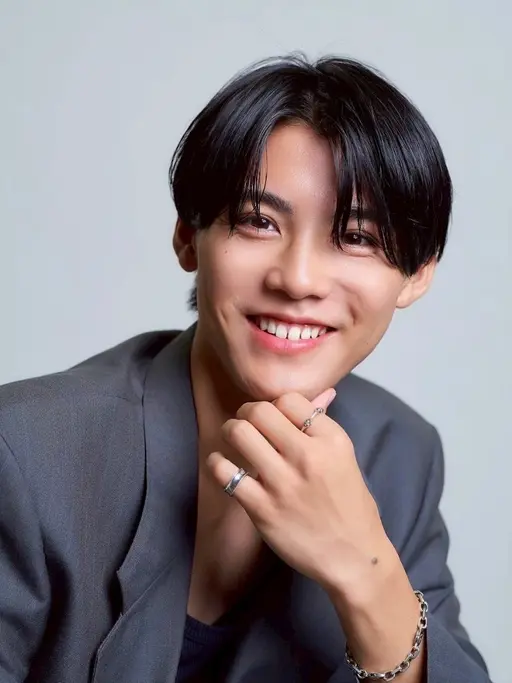 【✨月曜日18時以降限定✨】メンズカット+縮毛矯正