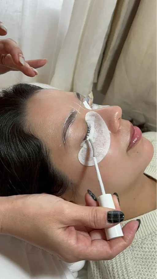 【ご新規様限定！完全無料】大人向けサロンの高品質まつ毛パーマ！