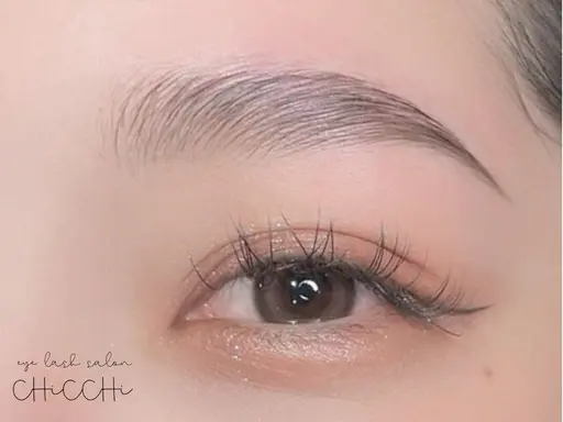 ハリウッドブロウリフト（眉WAX &眉メイク付）