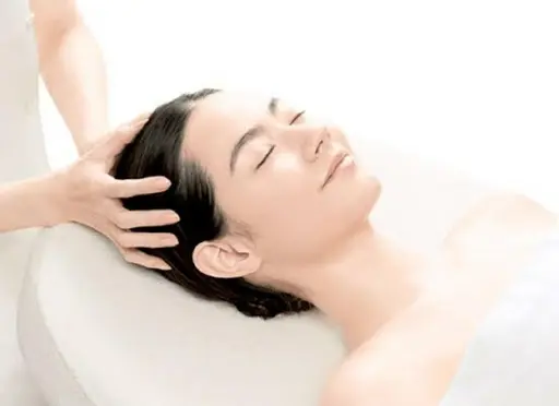 1日3名様まで✨頭スッキリヘッド＆フットケア(無料肌分析付)🎵