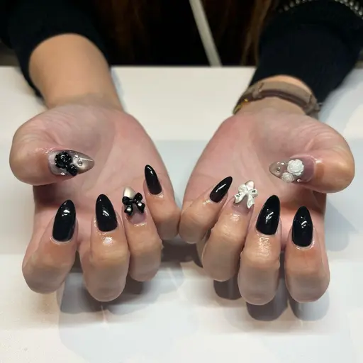 【オフなし】🎀成人式限定クーポン🎀 片手2本持ち込みアート＋長さ出し10本💅🏻 ⚠️複雑アートは不可となります