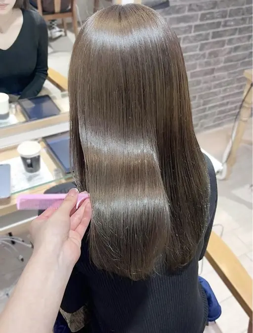 🍒ブリーチリタッチ（2​〜​3㎝）オンカラーモデル🍒⚠️補足事項必ずお読みください⚠️