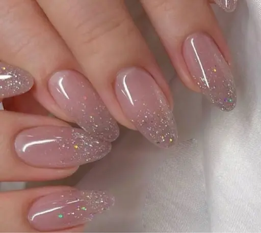 ラメグラデーションジェル¥3980🌟丁寧ケア+パラジェル+550🌟オフあり+1100 ／リピーター+1100