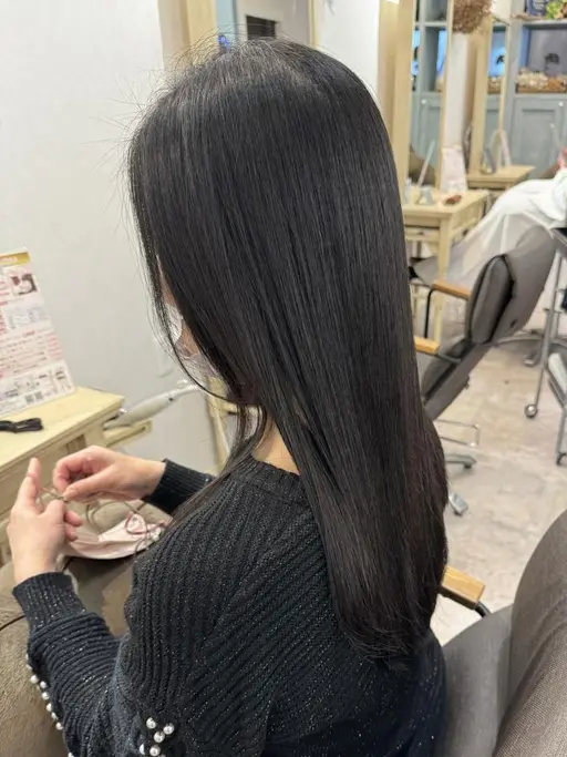 【　朝のお手入れ楽にしたい方❣️】縮毛矯正＋カット（鎖骨以上の長さ）