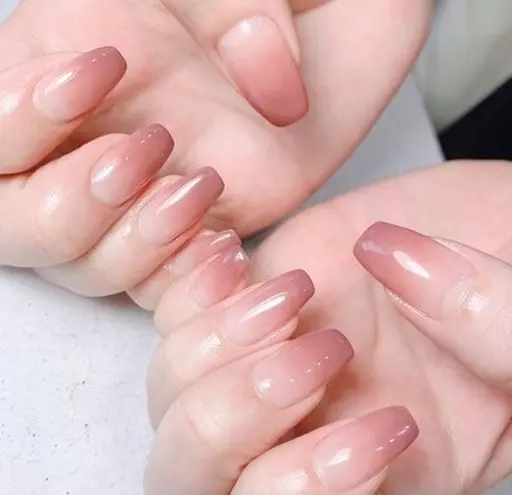 18:00●手が綺麗に見える肌馴染み重視の【カラグラorワンカラー】