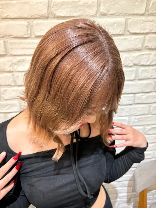ダブルカラー（ブリーチ）（モデルのため平日19時​〜​、土日18時​〜​の施術になります）
