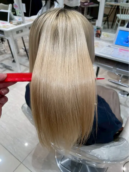 【エイジング毛やカラーをしてる方オススメ✨️】酸性ストレート