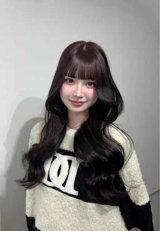 one color + treatment