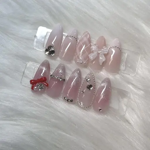 ※オフ有り※ 自爪の方で伸びている部分が0.5cm以上の方！！短い方不可！長さだしの方不可！デザインは写真より選択