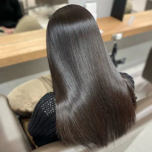 【2月限定‼️】モニター価格✨悩み解決 縮毛矯正➕プチトリートメント　乾かすだけでまとまるストレート