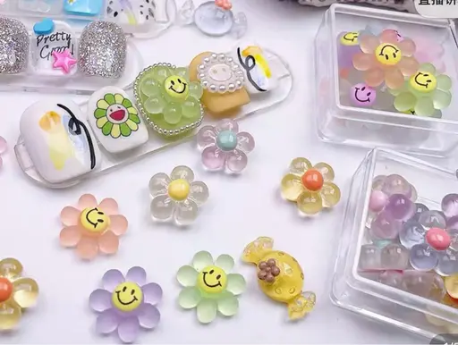 【ハンド】デザインアート2本まで(片手1本ずつ）🌟ジェルオフ無料🫶 当日メニュー変更不可