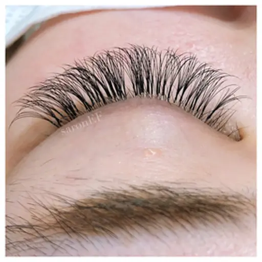 フレアボリュームラッシュ60​〜​80束✨