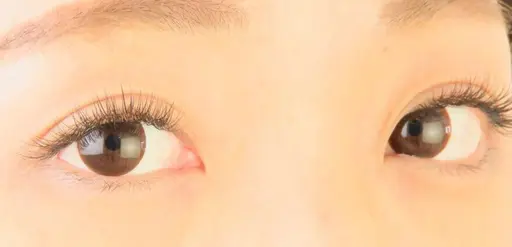 アイブロウスタイリング