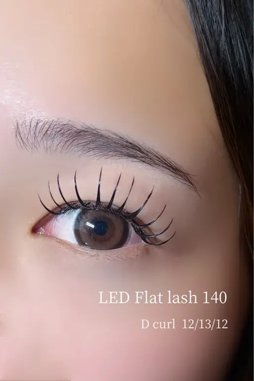 【12月限定】LEDフラットラッシュ140本通常¥7100→¥6000✨D、DD、LC、LDカール有《オフ込》