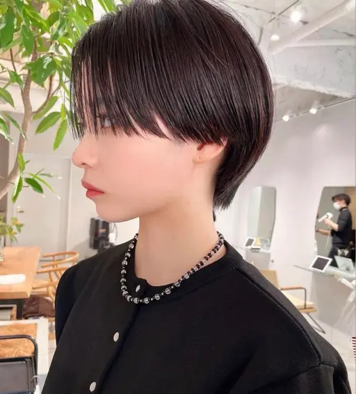 1/6 🫧ショートカット🫧12:00/14:00/16:00 トリートメント付き