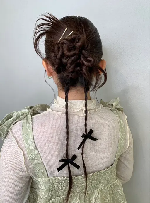 🎀結婚式参列やイベントなど…🎀  ヘアセット🌷リクエストでもお待ちしております🙇‍♀️