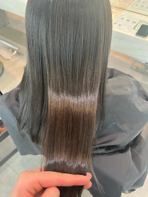 ✨⌇髪質改善ストレート+高保湿トリートメント