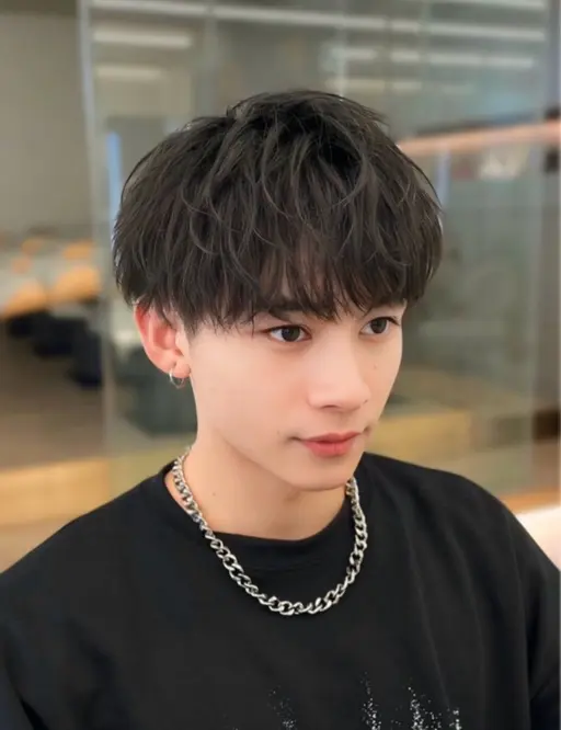 ⚠️刈り上げではないです⚠️U30 メンズショート 無料カットモデル募集【㊙️有名美容師監修㊙️】トリートメントサービス
