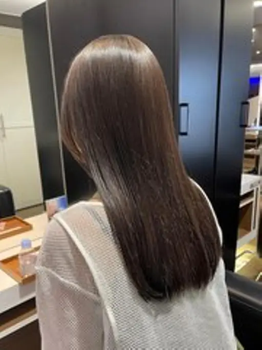 【カラーリストデビュー記念☆】イノア・イルミナ・アディクシーカラー&カット(毛先を揃えるのみ)