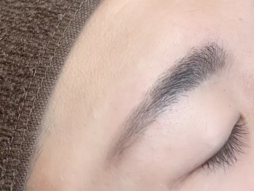眉ワックス脱毛