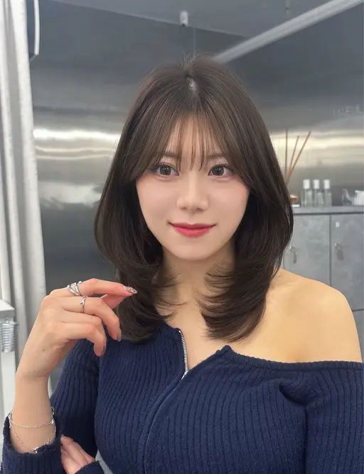 【1/10 19:00- 限定‼️】カット+艶感トリートメント