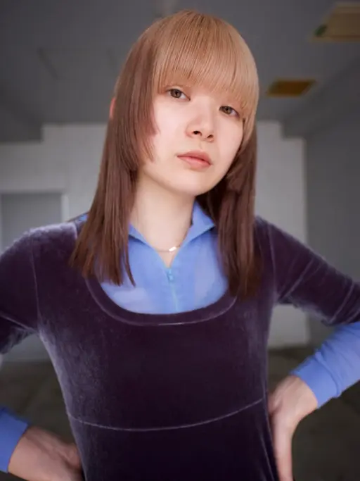 カット+ケアブリーチ+olaplexケアカラー9370〜🟣ケアブリーチを使って艶ハイトーンへ✨