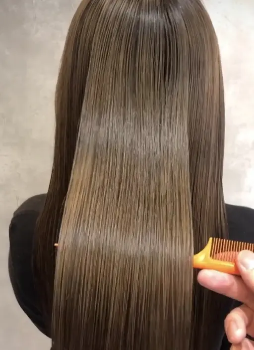 【年末SALEで3000円引き❣️】手触り抜群❣️髪質改善酸性ストレート➕カット➕2stepトリートメント✨