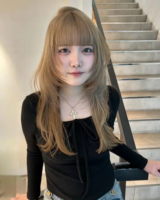 【1番人気】🪩ダブルカラー＋トリートメント🪩ブリーチのダメージを減らして仕上がりサラサラハイトーンに✨️