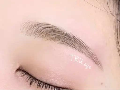 アイブロウワックス脱毛➕眉カット