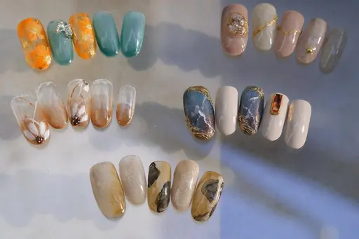 ご新規様★【初回オフ無料】👏手書きアート4本デザインコース