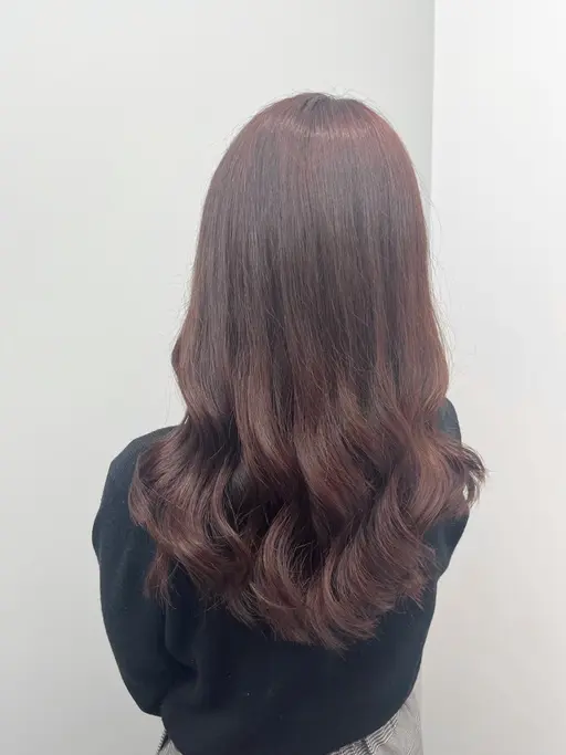 カラーモデル🩷ワンカラー⚠️【根元リタッチ2cm以上の方のみ】【黒染め白髪染めは受け付けていません】