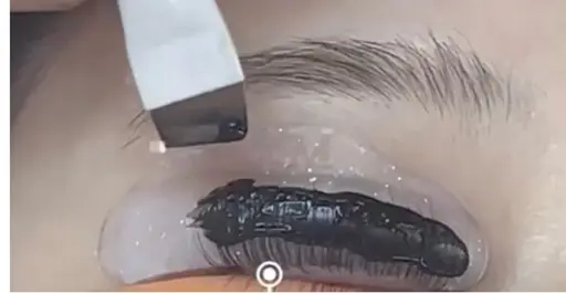 🎀マスカラパーマ🎀SNSで大バズり中ー！軽くマスカラをつけたような感じに仕上がります♡