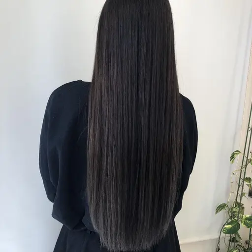 12月限定【うる艶縮毛】カット & 美髪縮毛矯正　最終受付17時　ロング料金別