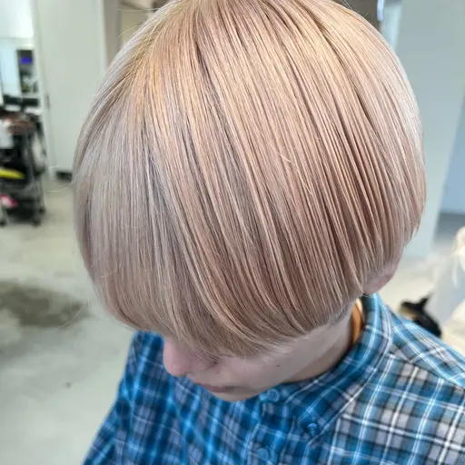 🎓㊗️学生限定 卒業・入学記念クーポン🎉【ブリーチカラー × トレンドカット×3stepトリートメント】