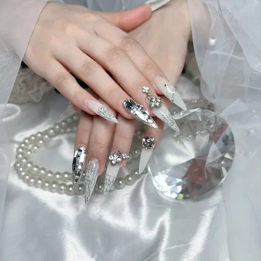 💅人気No1💕チップ長さだしストーン、パーツつけ放題20%🉐13200¥