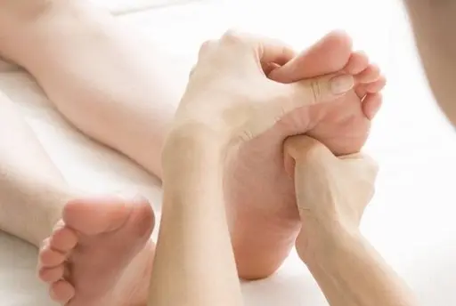 足裏マッサージ