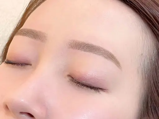 🐥アイブロウWAX🐥眉メイク込