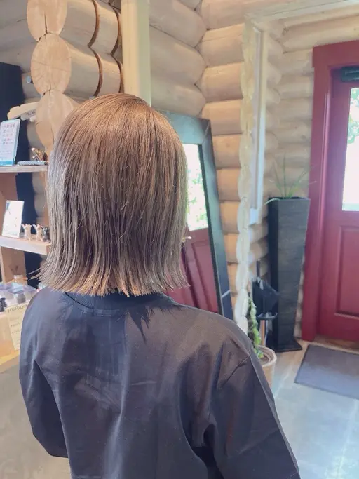 透明感が欲しい方おすすめ`🙌🏻´艶感カラー+3stepトリートメント+スタイリング