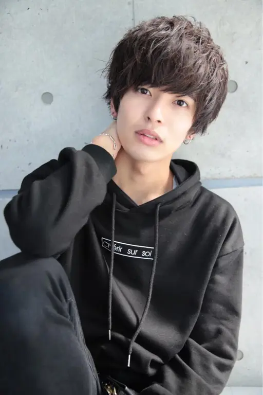 🔥シルエットにこだわった🔥【束感メンズカット+オリジナルトリートメント】ミニモ学割