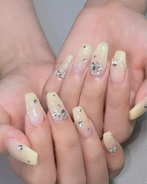 お持ち込み自由アート💅オフ込&検定一級ケア付き❣️《フィルイン導入サロン》ミニモ限定✨