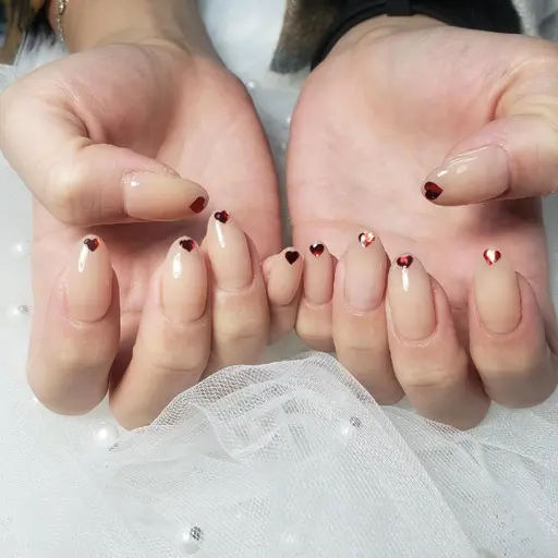 シンプルネイル　アート1~2本　⚠️お時間90分以内　持ち込みデサインOK