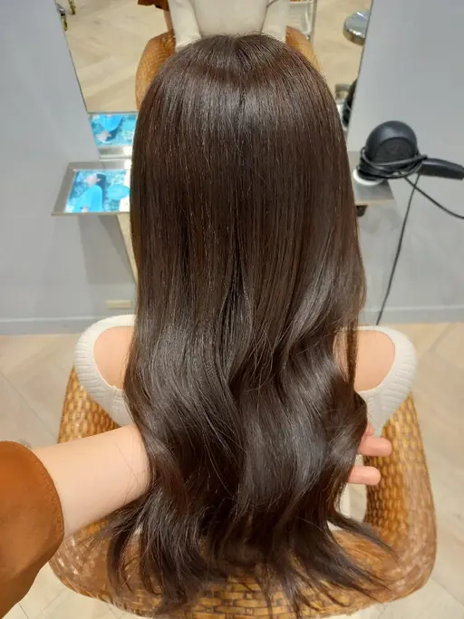 🩷平日限定🩷オリーブカラー🫒赤みを消したブラウンカラー／ケアカラー