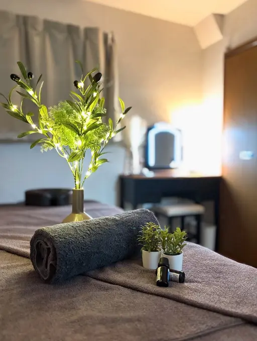 🌙19時半以降限定！全身オールハンドでオイルマッサージ❗️疲れ.ダルさ.浮腫みにアロマリンパマッサージ60分