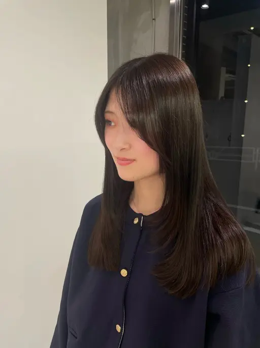 ⚠️急募 3/18 8:30​〜​ レイヤーカット +ケアトリートメント